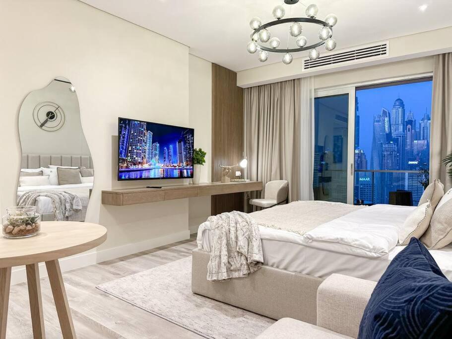 Breathtaking View - Address Marina Apartment